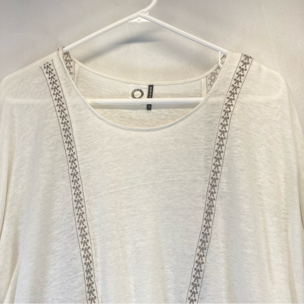 Anthropologie Akemi + Kin Top Women 100% Linen Embroidered Ivory Silver XL - Picture 3 of 11